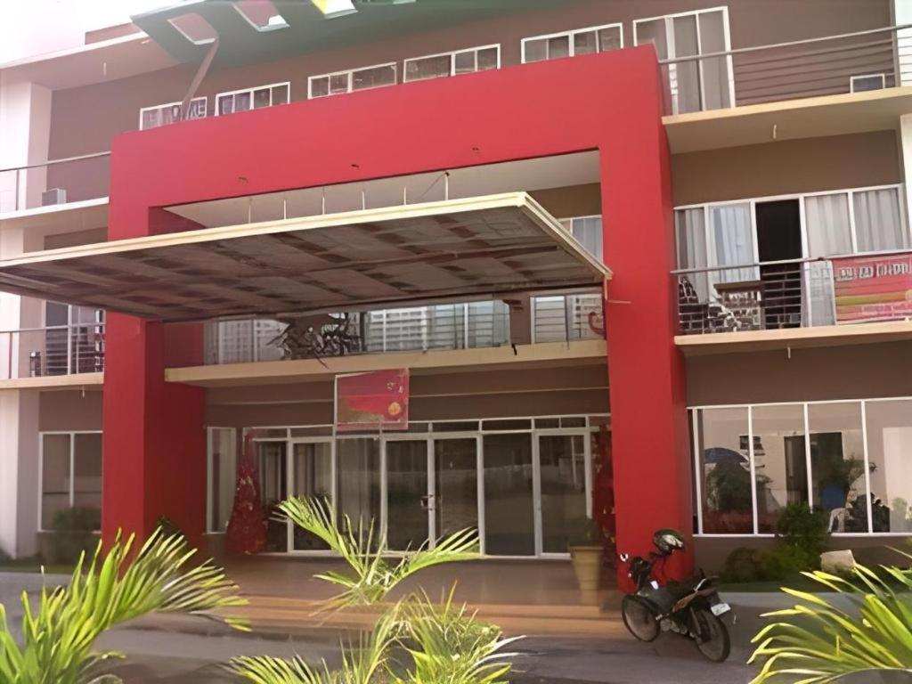 Regal Plaza Hotel Nabua Eksteriør bilde